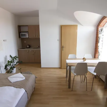 Hotel Zajici Ze Zajeci