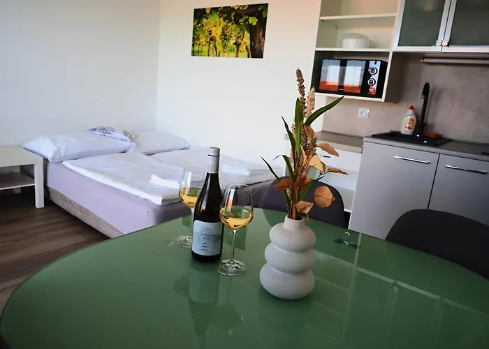 Zajíci Ze Hotel
