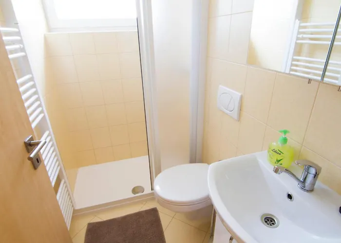 Zajici Ze Hotel 3*